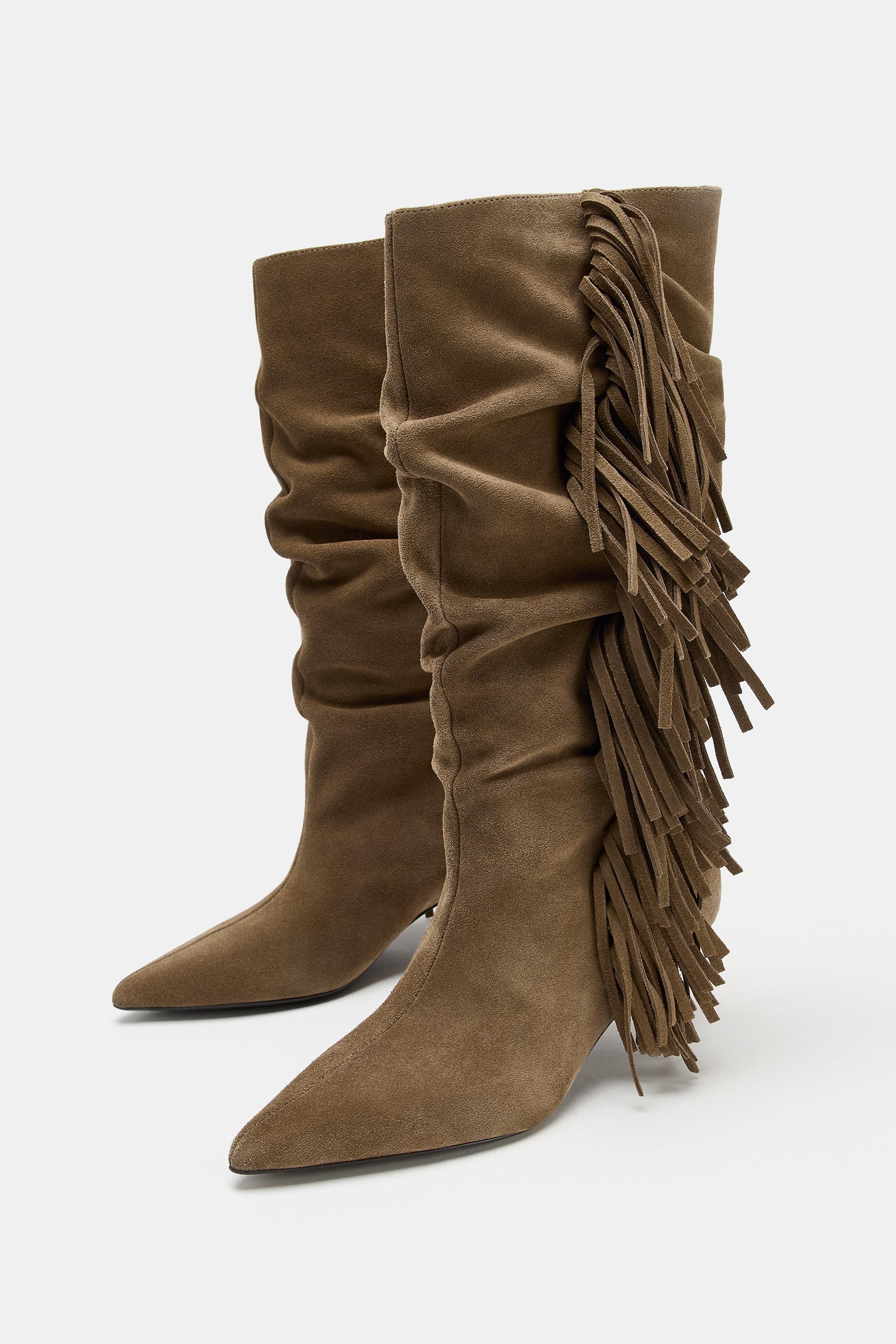 BOTTES À FRANGES EN CROÛTE DE CUIR